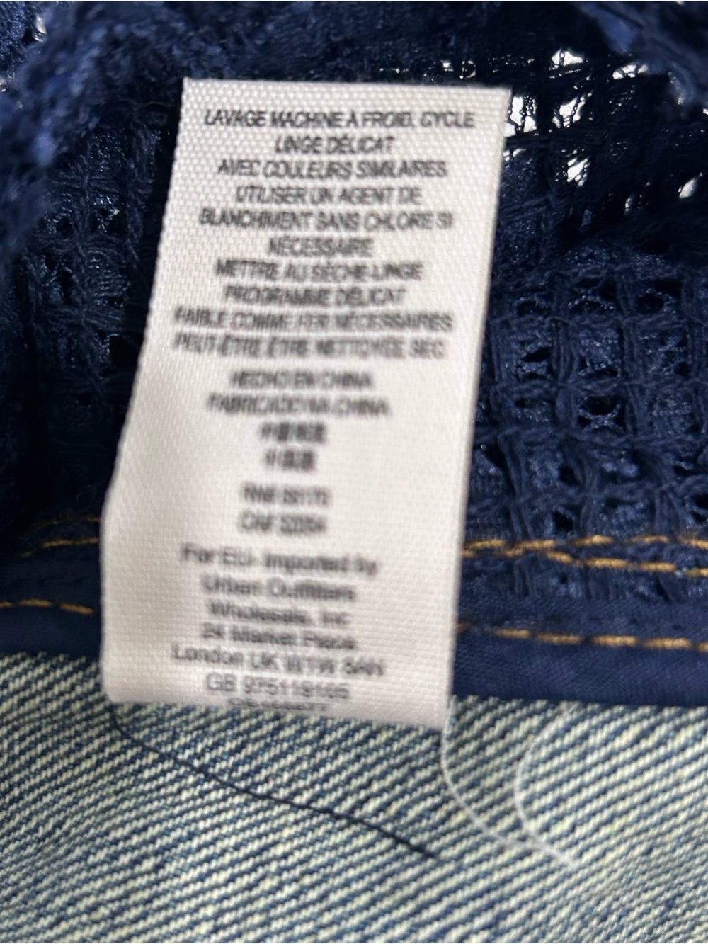 Free People Denim Jacket Women's XS Blue Lace Sides Raw Hem Coastal Festival - Picture 4 of 5